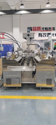 Velocidade de rolagem 1-3,5 rpm Máquina de fabricação de cápsulas de gelatina macia com material de aço inoxidável