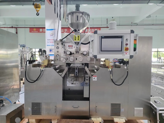 10 mergulhos cada lado Servo Control Máquina cápsula suave com 5.5kw de consumo de energia