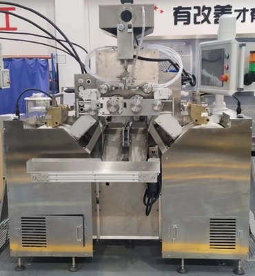 Máquina de fabricação de cápsulas macias com sistema automático de alarme