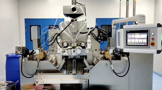 Máquina para cápsulas moles de alta precisão com precisão de preenchimento ≤ ± 2% e comando de servomotor